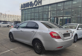 Geely Emgrand EC7